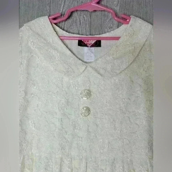 Girls Just Whistle Cream Colored dress with Lace overlay. - Picture 2 of 5